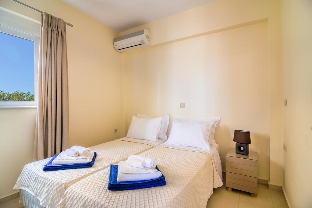 Crete View Villa Marathi  Exterior photo